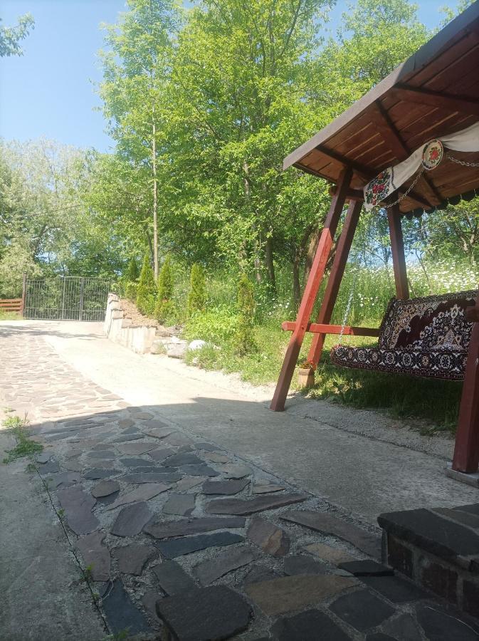 Villa Casa Flutar à Moisei Extérieur photo